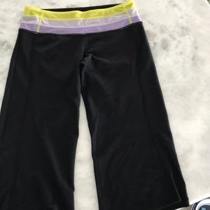 Rare Special Ed Reversible Lululemon Yoga Crops Size 8 EUC